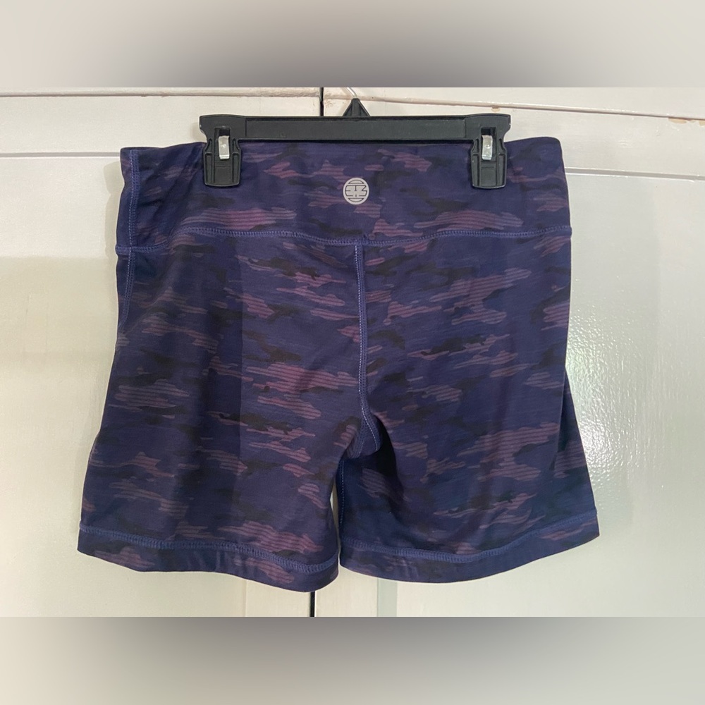 IAB Ride Shorts - Picture 3 of 5